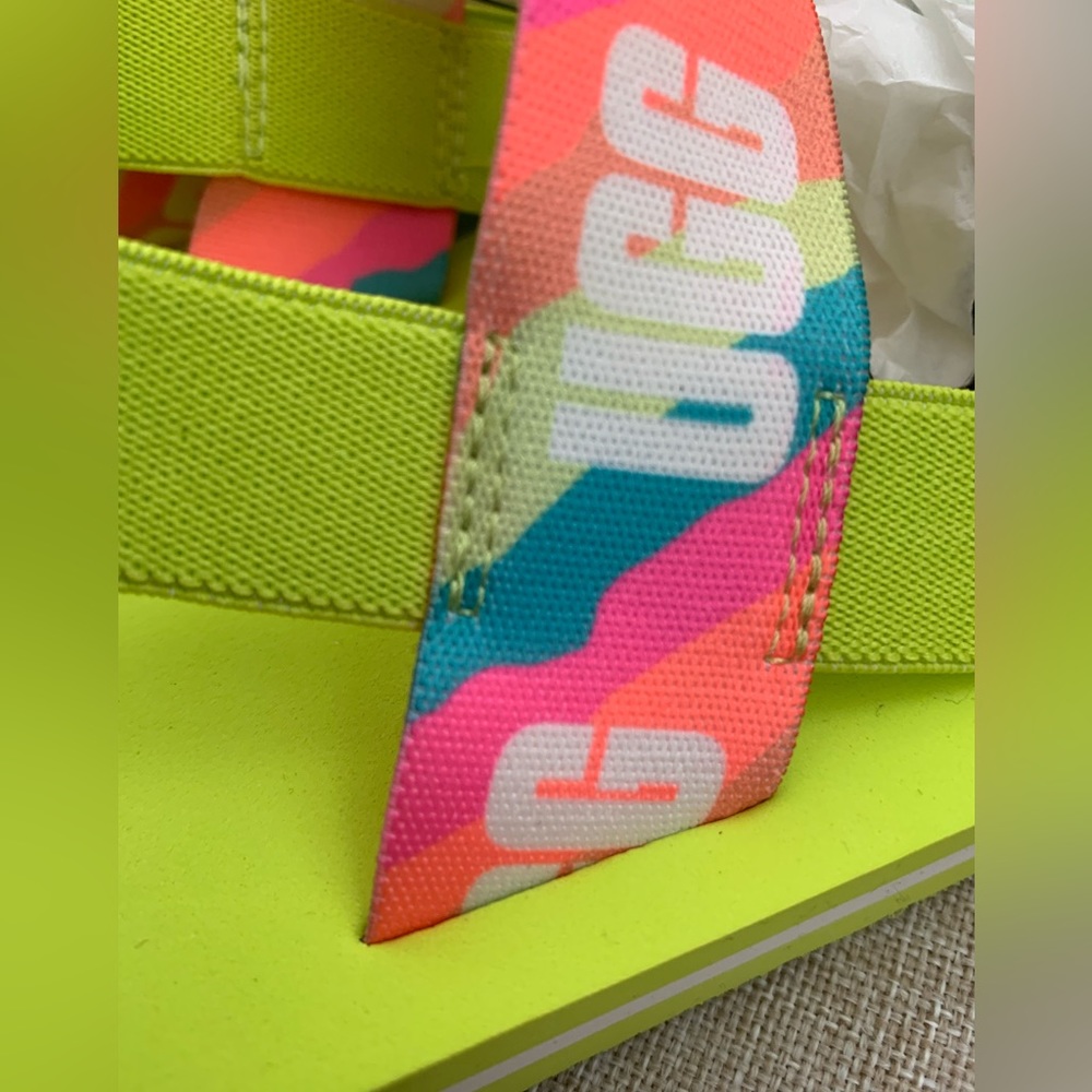 FINAL PRICE NEW UGG Zuma Sling Sandals: Neon Lime Green, White Logo On Strap, 6 - Picture 4 of 11